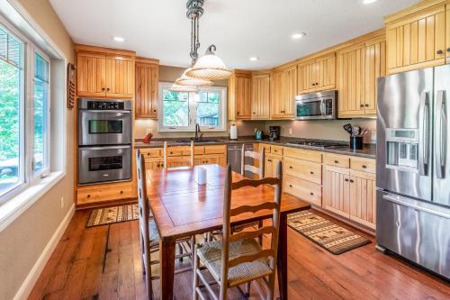 Dapur atau dapur kecil di Coweeta Rapids