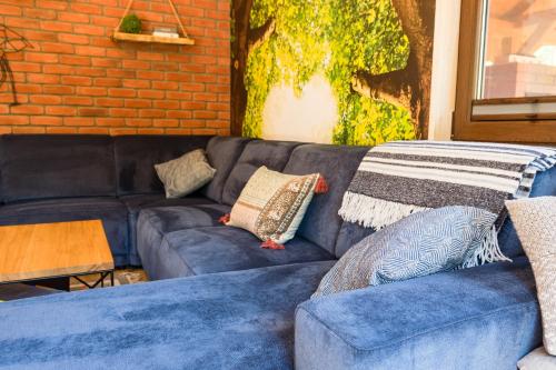 Χώρος καθιστικού στο Domek w lesie ze SPA