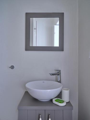Retreat Paros - The Arch Apartment