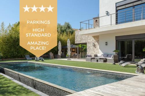 Villa in Juan-Les-pins with heated pool