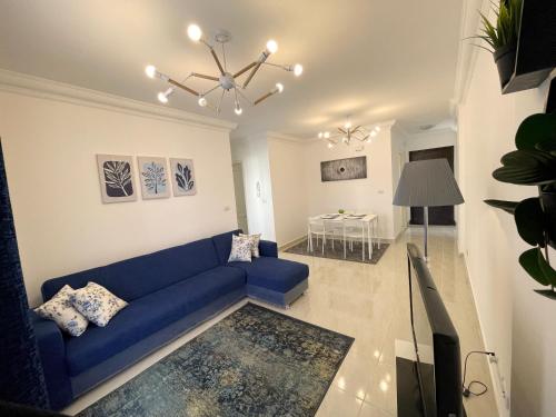 شقة بمستوى فندقي راقي ب مدينتي للعائلات فقط - luxury apartment