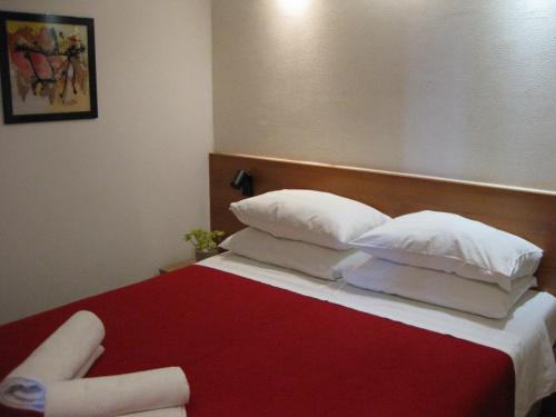 Postel nebo postele na pokoji v ubytování Apartments Topolo Dubrovnik