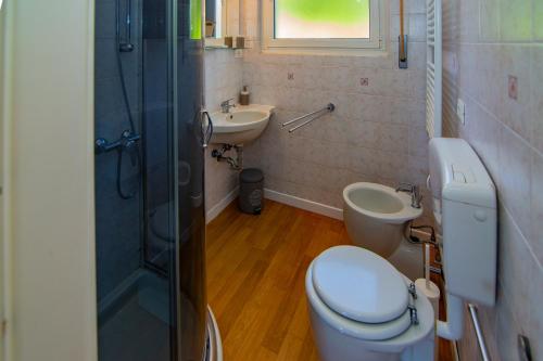Kúpeľňa v ubytovaní Casa Baia Blu