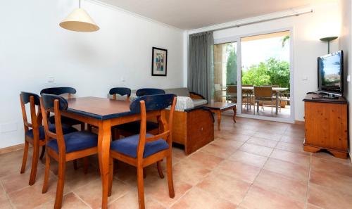 Insotel Cala Mandia Resort (Spanje Cala Mendia) - Booking.com