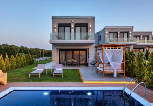 Πισίνα στο ή κοντά στο Soleado Luxury Villas