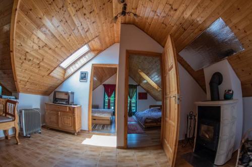 Postel nebo postele na pokoji v ubytování Matyó Rózsa Vendèghàz