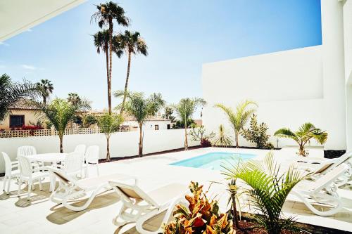VILA AMALIE - 3BDR+3 BATH in Amarilla Golf, San Miguel de ...