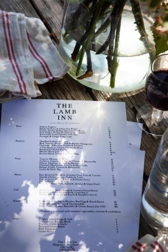 Φωτογραφία από το άλμπουμ του The Lamb Inn σε Shipton under Wychwood