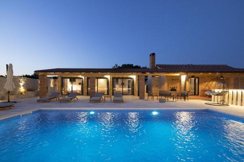 Poolincluded - Villa Hilltop Haven – Photos 2