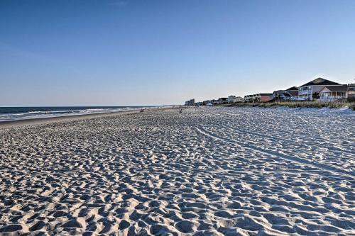 Couple’s Retreat w/ Balcony in Surfside Beach! photo 22