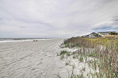 Couple’s Retreat w/ Balcony in Surfside Beach! photo 25