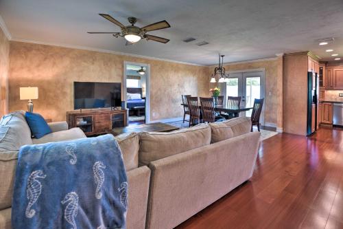 Relaxing Port Orange Home - 5 Miles to Beach!