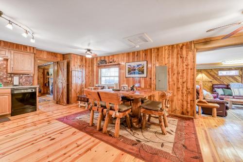 Medallion Cabin – Photos 5