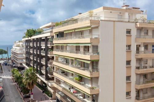 Modern & cozy 150m from the Croisette