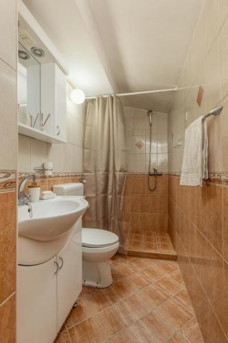 Gallery image of Apartment Sea Breeze in Lustica