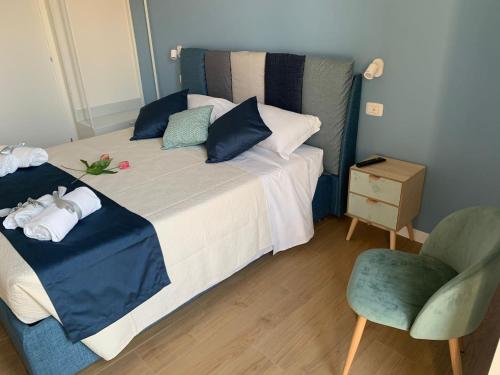 Ein Bett oder Betten in einem Zimmer der Unterkunft Luna&Sole Oreste Apartments - Self check-in