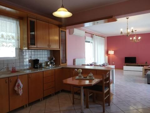 A kitchen or kitchenette at Precious Diamond with view - parking place and superfast WiFi