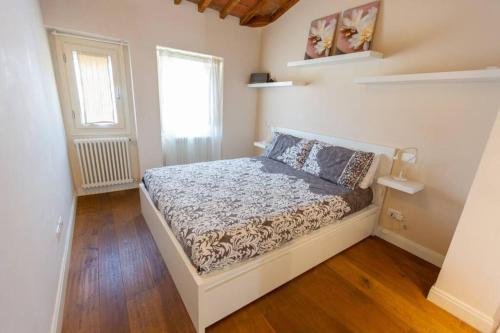 Cozy apartment in San Frediano