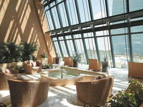 Posezení v ubytování Fairmont Baku, Flame Towers