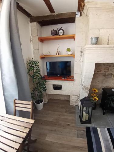 Photo de la galerie de l'établissement La Vieille Grange - Saint-Privat-des-Pres, à Saint-Privat-des-Prés