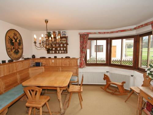 Fotografia z galérie ubytovania Chalet Patricia by Interhome v destinácii Kössen