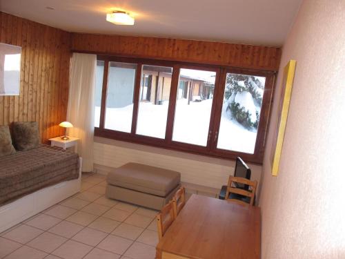 Studio Residenz Greppon 14 by Interhome