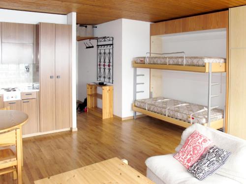 Postel nebo postele na pokoji v ubytování Studio Résidence Dixence-10 by Interhome
