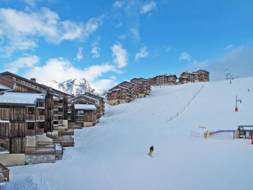 冬のApartment Plagne Villages 1 - LAP415 by Interhomeの様子