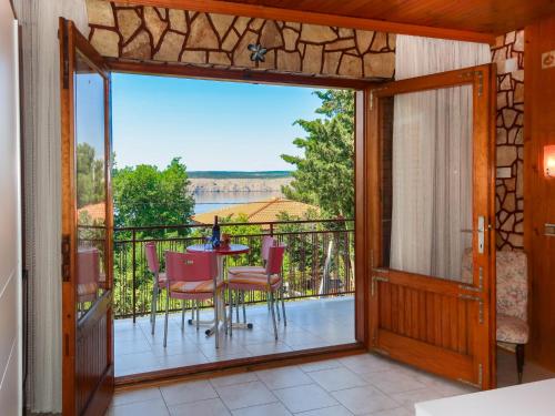 Balkón nebo terasa v ubytování Apartment Visnja-2 by Interhome