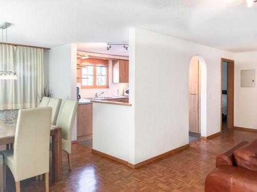 Apartment Chalet Perle by Interhome