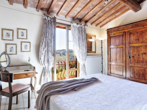 Postel nebo postele na pokoji v ubytování Holiday Home Pillo di Sopra by Interhome