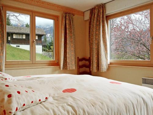 Fantastic view, cosy flat in chalet Bergfink