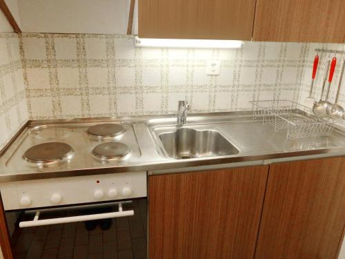 Apartment Rosablanche C21 by Interhome tesisinde mutfak veya mini mutfak