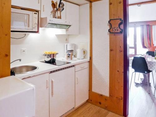 Apartment Le Bristol A54 by Interhome