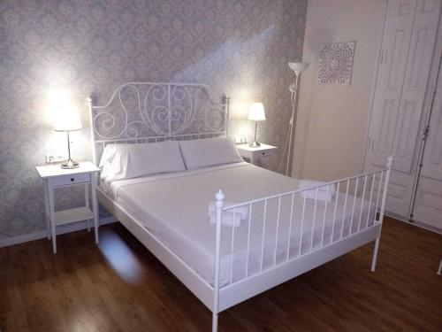 Lumine Luxury Suites by gaiarooms