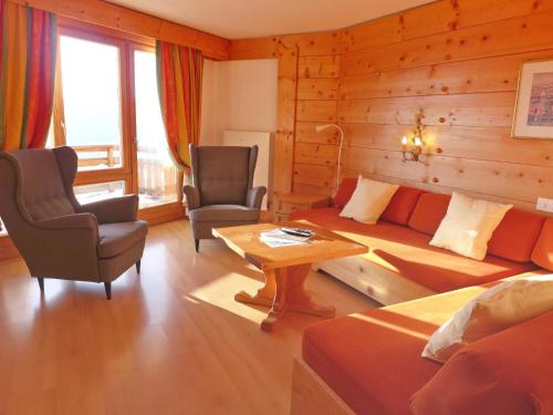 Apartment Le Bristol B52 by Interhome