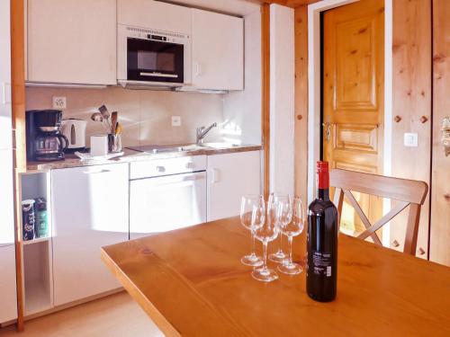 Apartment Le Bristol B52 by Interhome