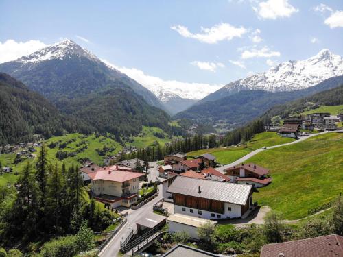 Apartment Alpin-7 by Interhome