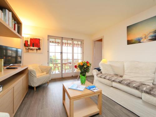 Apartment Cristel 2 by Interhome