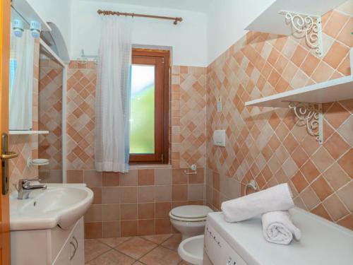 Ένα μπάνιο στο Holiday Home Iride by Interhome