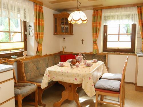Posedenie v ubytovaní Holiday Home Gebhardt by Interhome