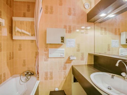 Apartment Le Borsat - Val Claret-15 by Interhome