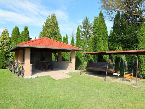 Vonkajšia záhrada v ubytovaní Holiday Home Akazie by Interhome