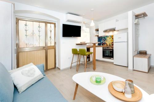 Apartment AMICI with terrace in center of Rovinj