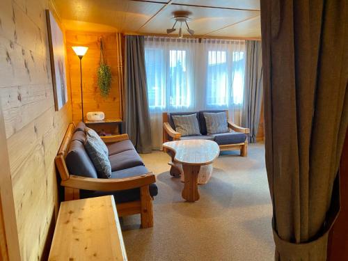 Apartment Chalet Jungtalblick Chilcheri by Interhome