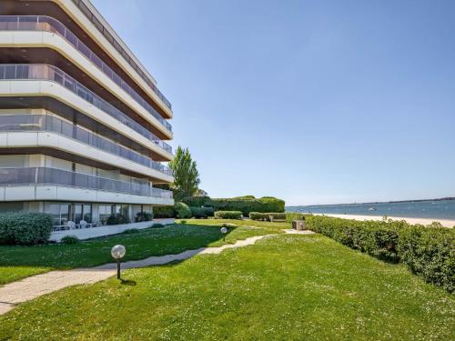 Studio Aquitania-4 by Interhome