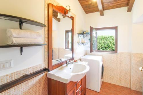 Koupelna v ubytování La Casa di Lina - Capo d'Orlando, casa con ampio giardino