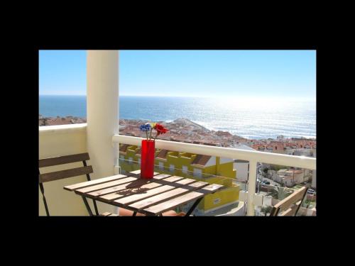 Afbeelding uit fotogalerij van Arthouse Surf Ericeira in Ericeira