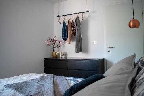 Ένα ή περισσότερα κρεβάτια σε δωμάτιο στο Apartmaji na placu