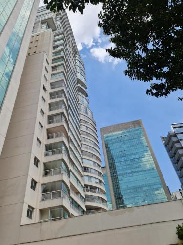 O edifício em que o apartamento se localiza